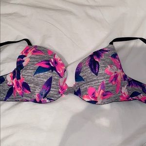 PINK Victoria’s Secret floral bra